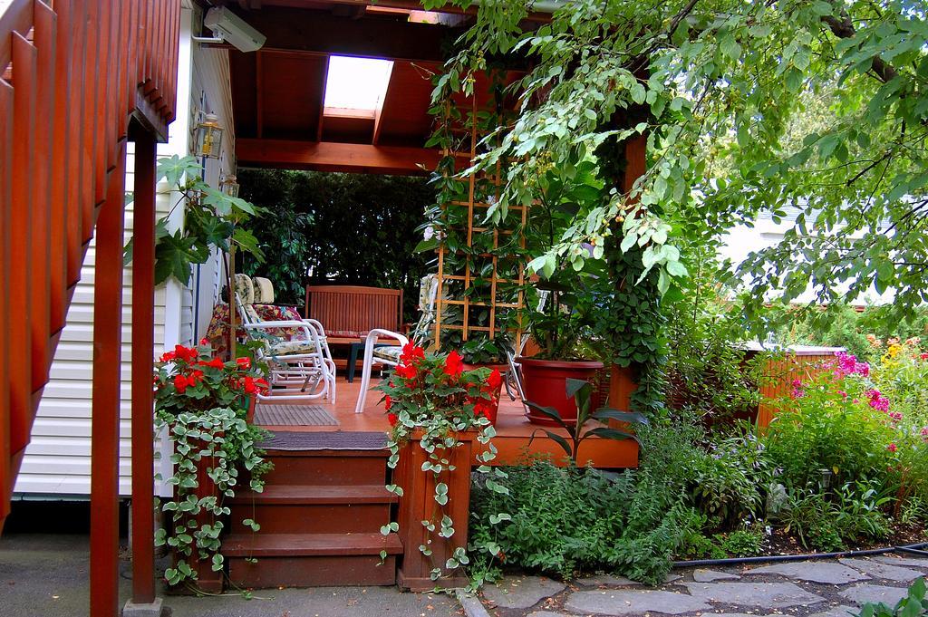 לינה וארוחת בוקר לה מלבאי La Maison Dufour & Bouchard מראה חיצוני תמונה